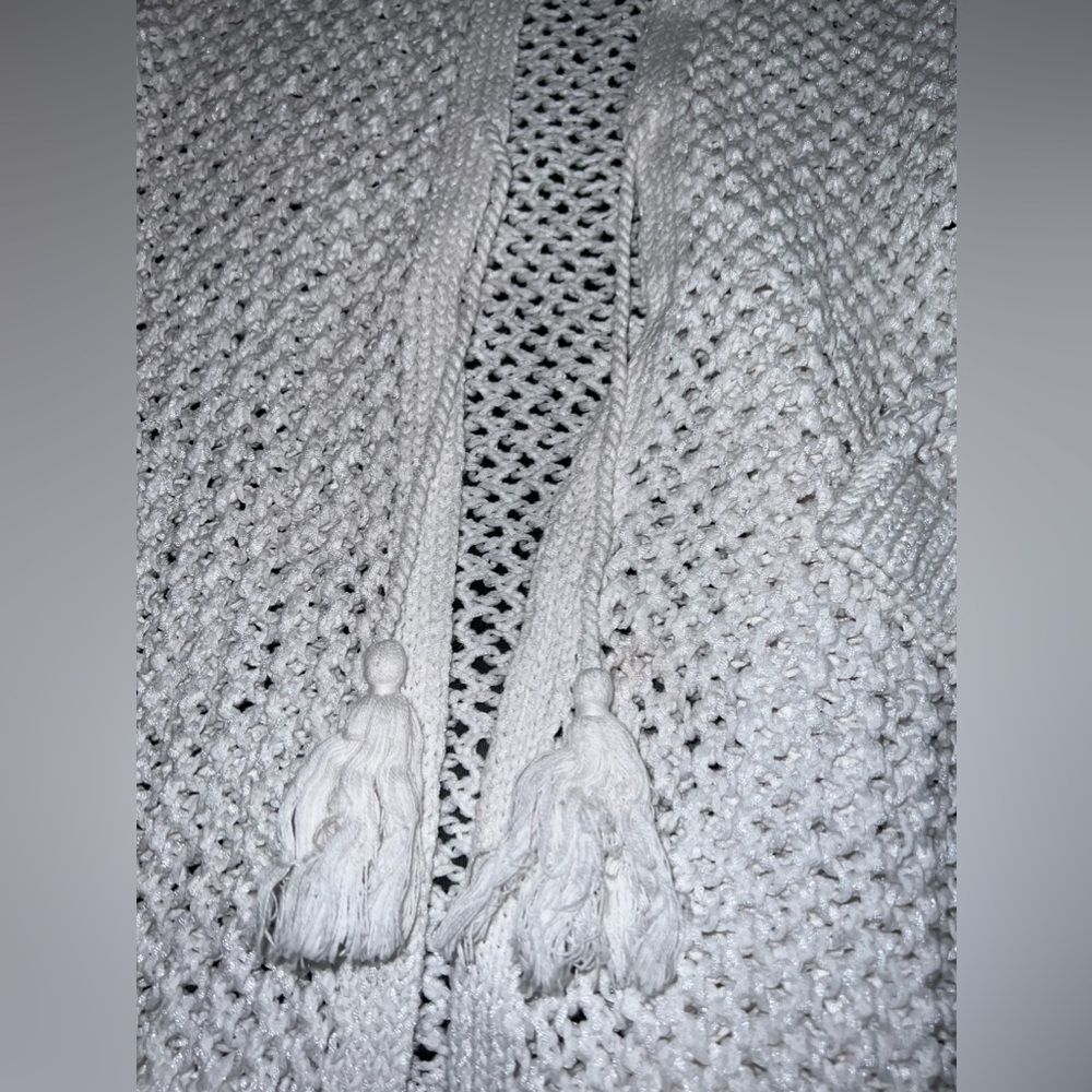 J.Jill White Crochet Hooded Cardigan With Fringe Hem Size Small GUC - Picture 3 of 8